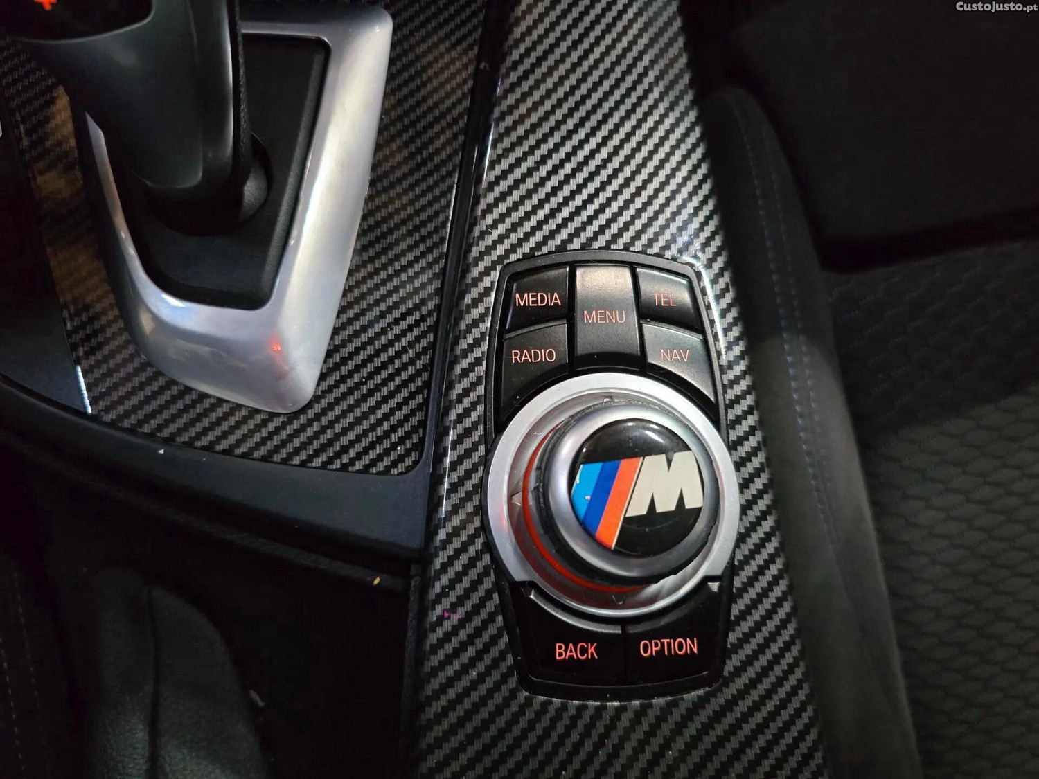 BMW 320 D auto PACK M PERFORMANCE — fotografia 10