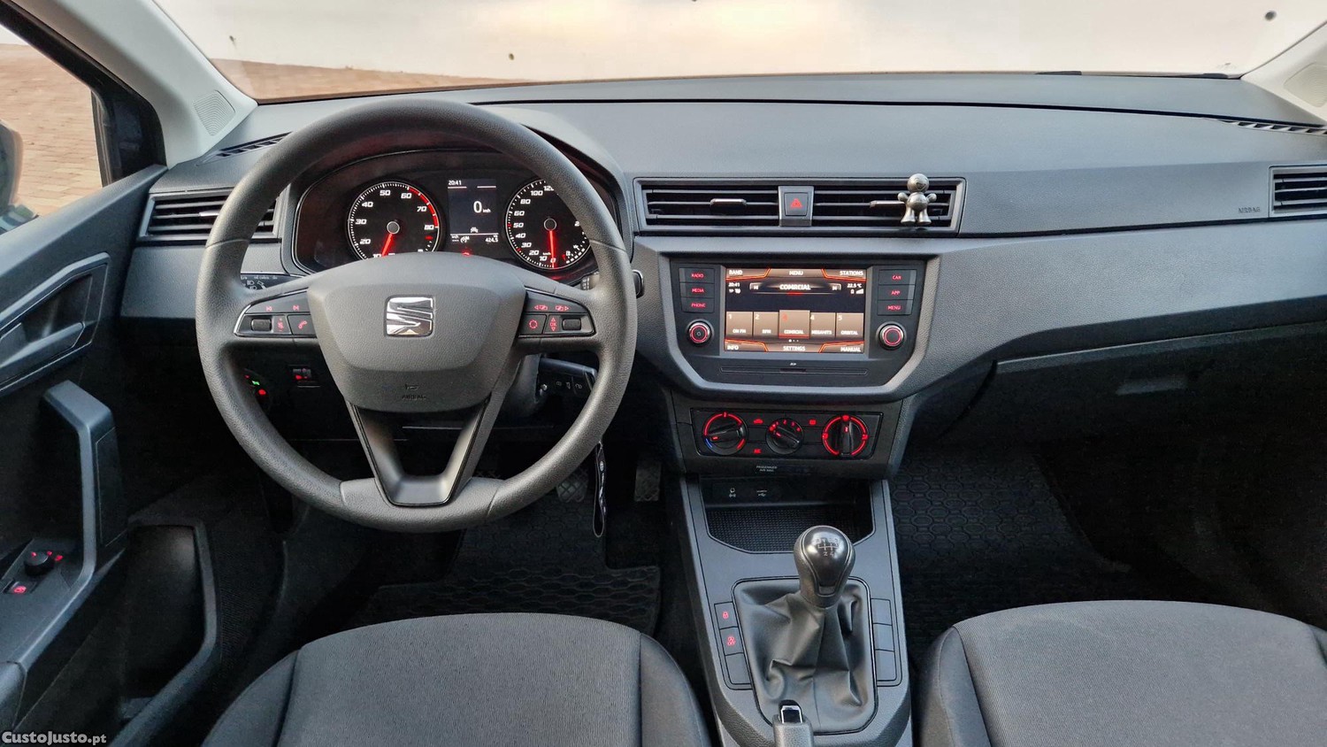 SEAT Ibiza Reference — fotografia 3