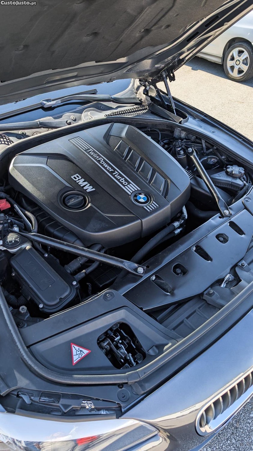 BMW 525 b — fotografia 2
