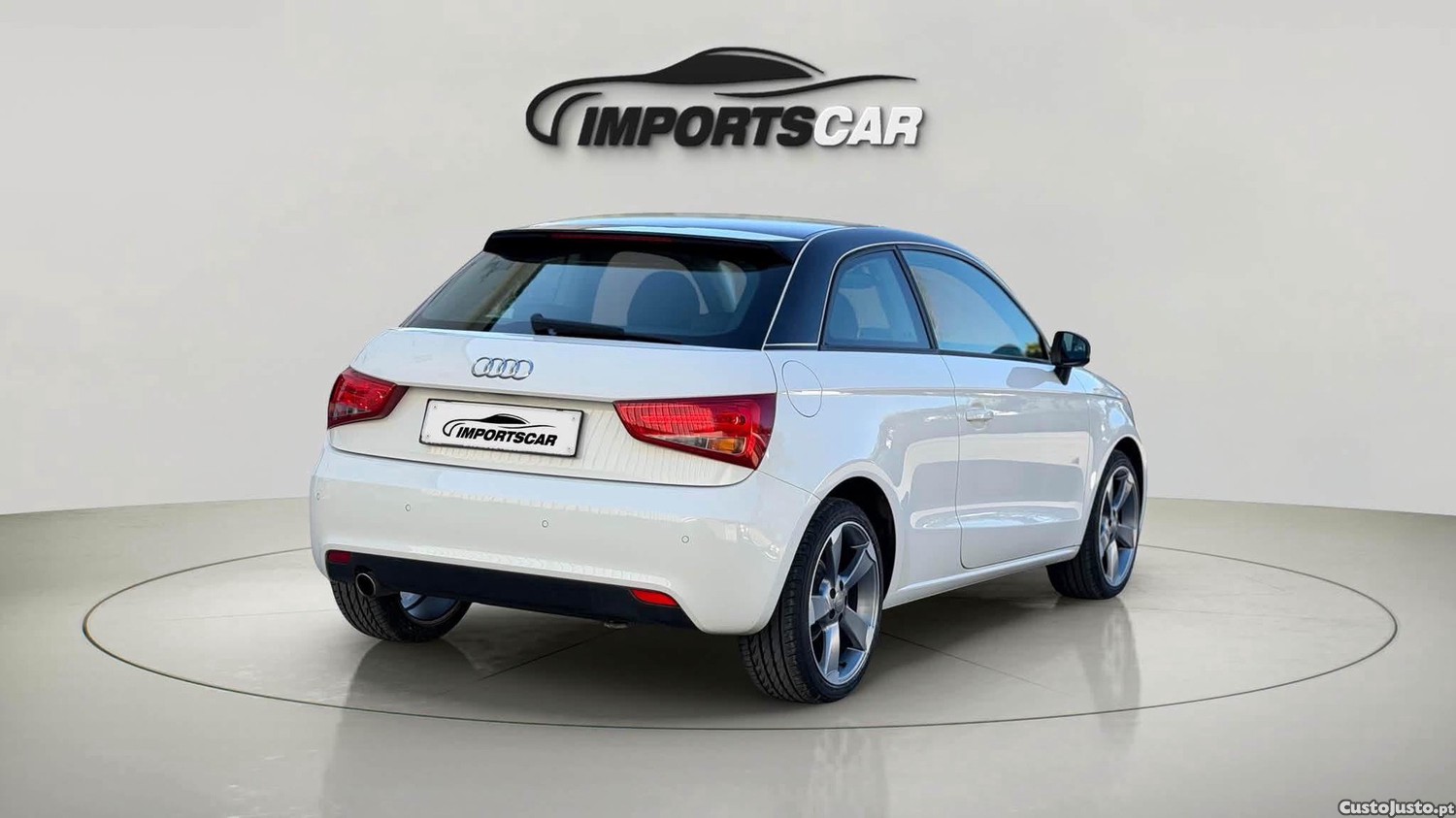 Audi A1 Sportback 1.6 TDi Sport — photo 2