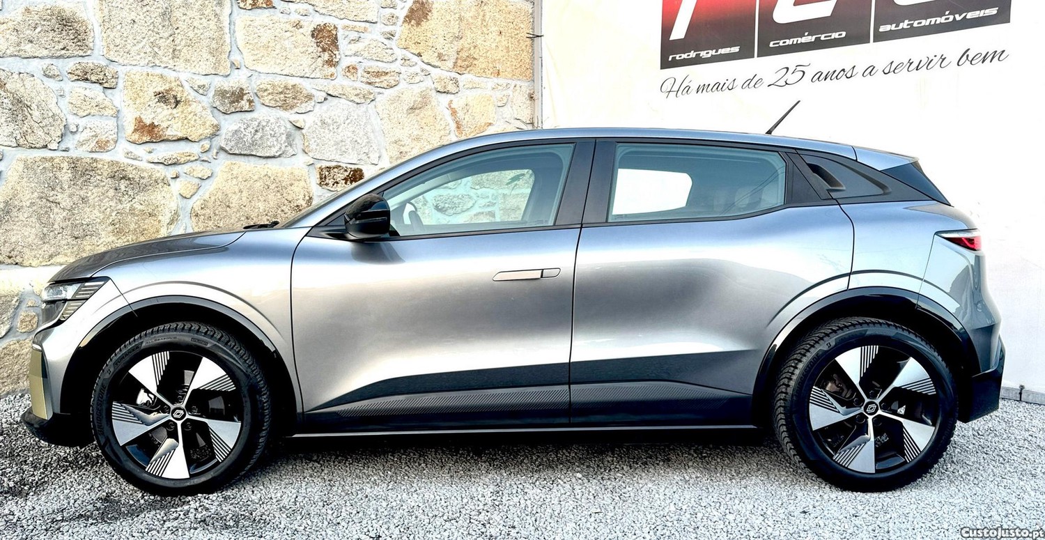 Renault Mégane E-Tech EV60 220hp optimum charge Evolution — fotografia 13