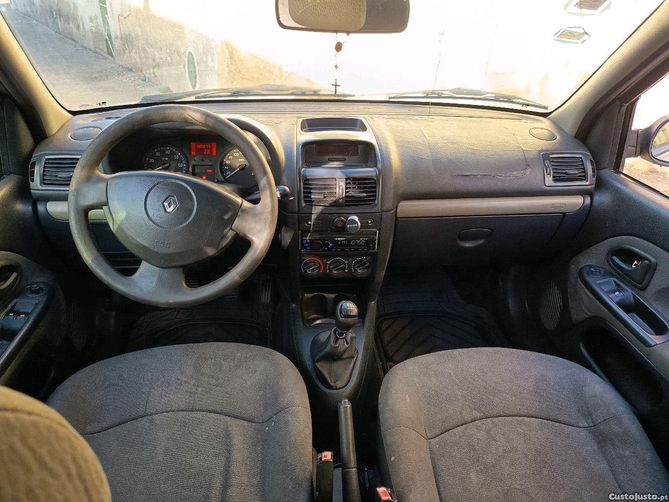 Renault Clio 1.2 — fotografia 3
