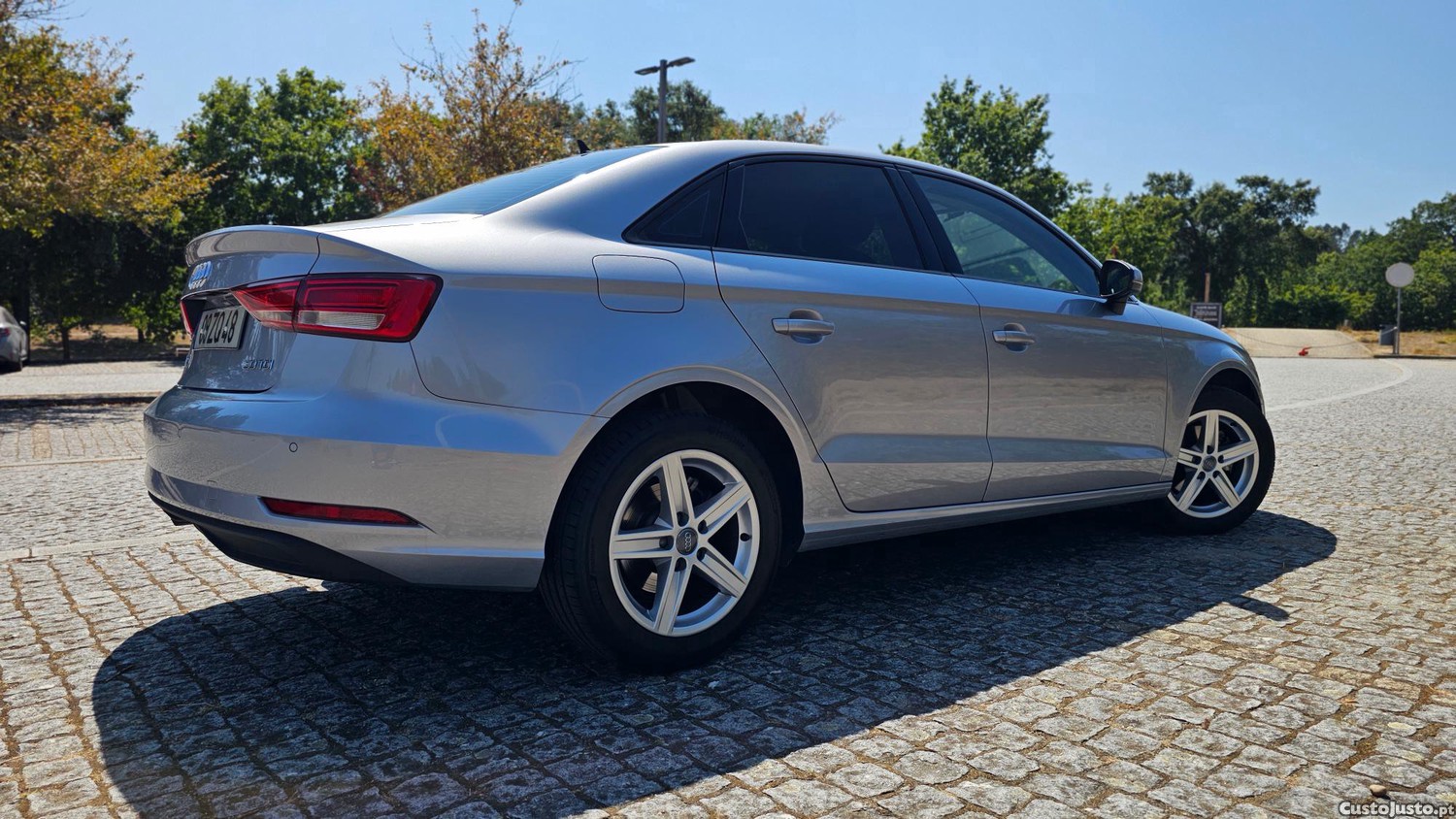 Audi A3 Limousine — photo 3