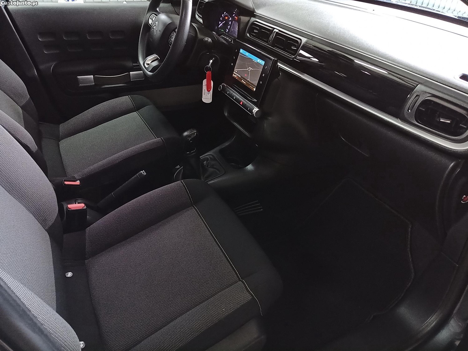 Citroën C3 III 1.6 BlueHDi 75 S&S Feel Business - 17 foto 5