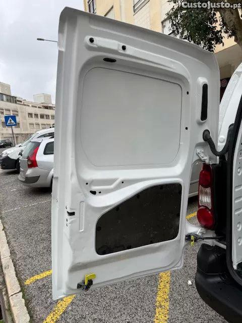 Citroën Berlingo 1.6 e-hdi exclusive — fotografia 4