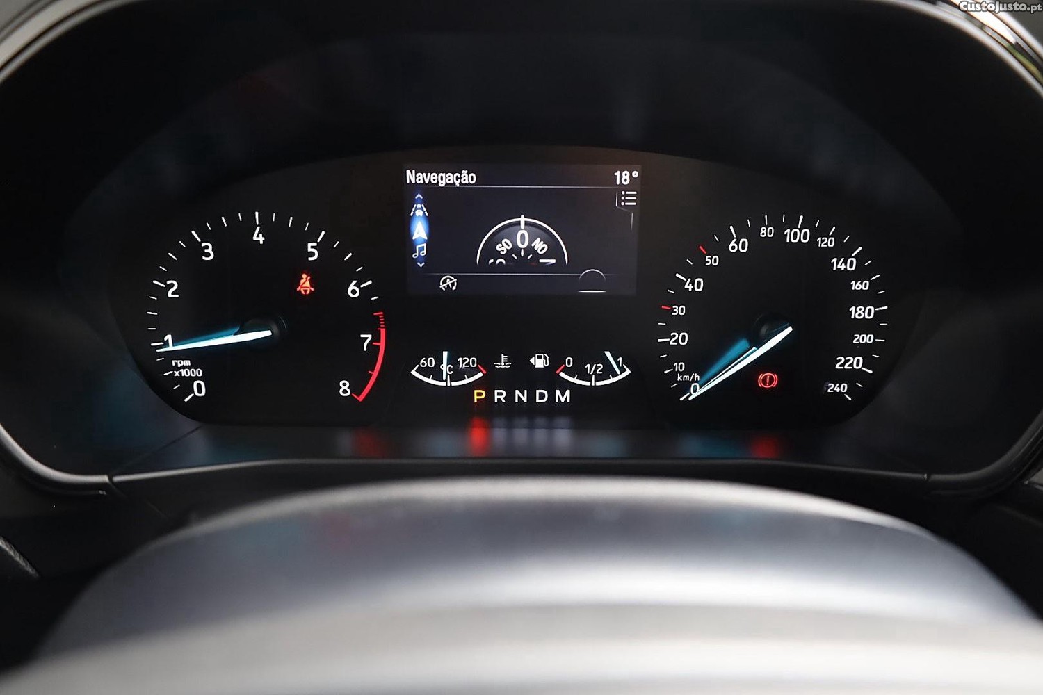 Ford Focus 1.0 EcoBoost MHEV ST-Line Aut. — fotografia 6