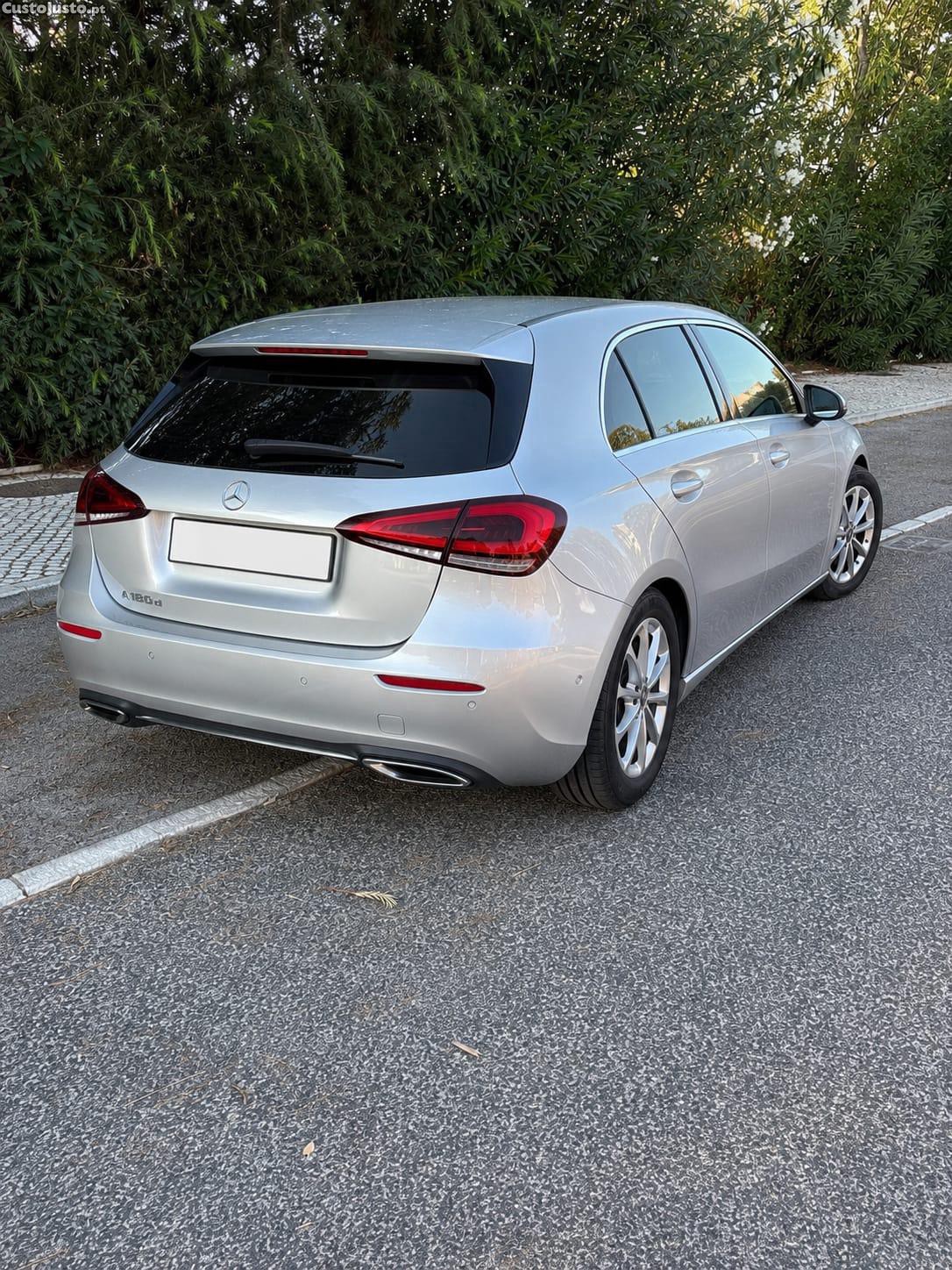 Mercedes-Benz A 180 d - 20 foto 3