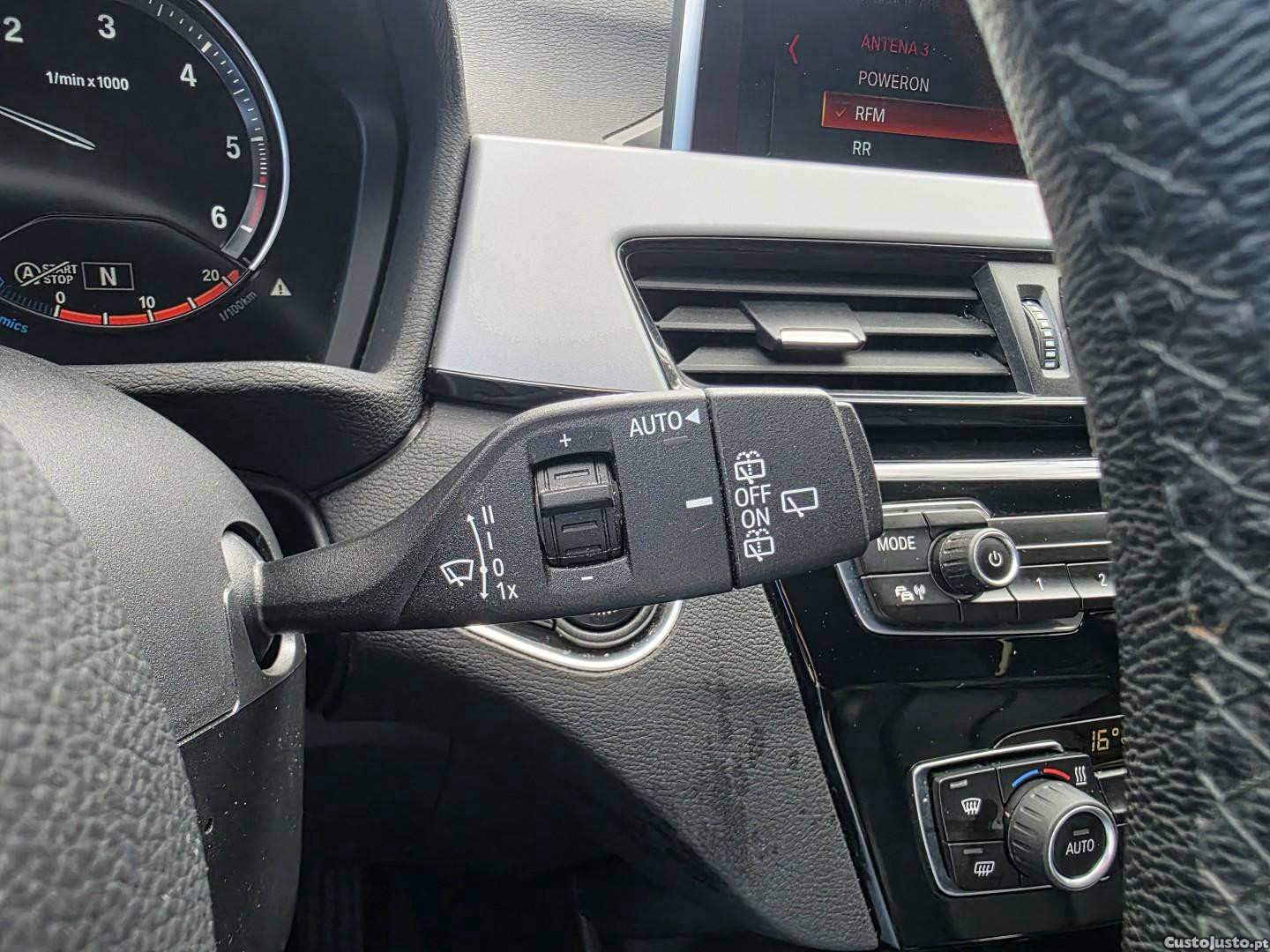 BMW X1 16 d sDrive — fotografia 8