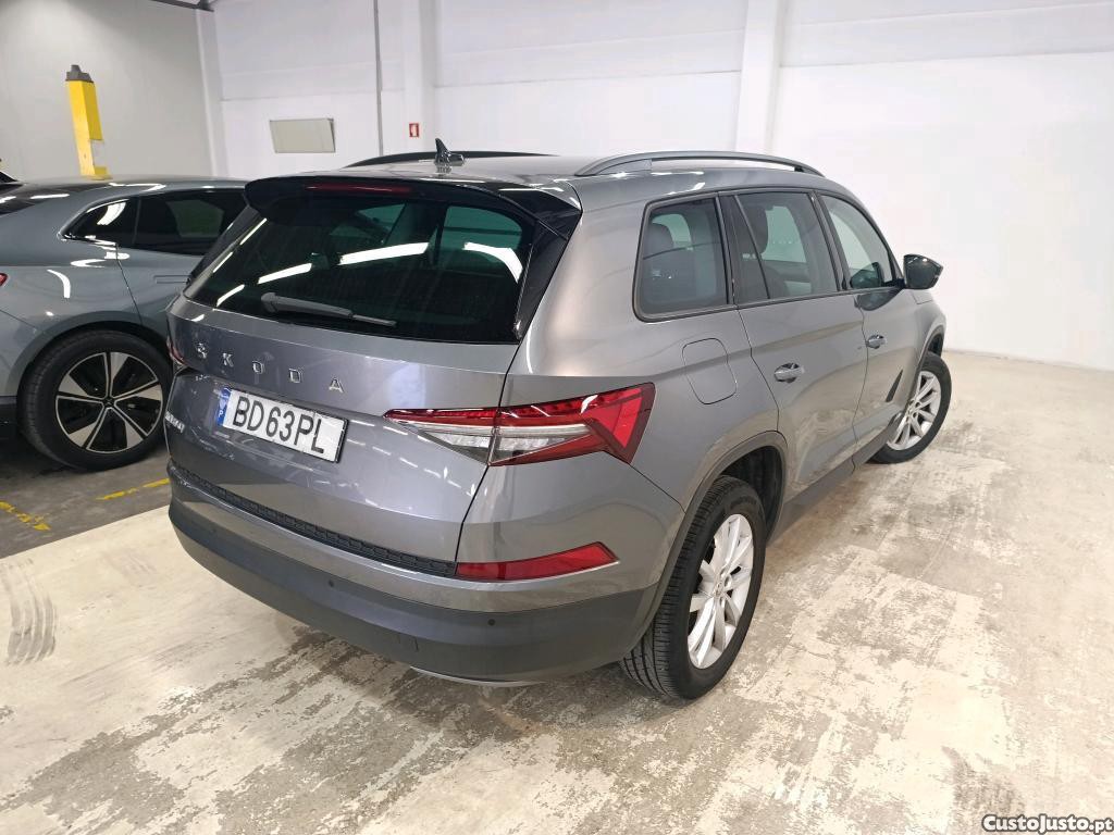 Skoda Kodiaq 2.0 TDI Ambition DSG 150cv 7Lug - 23 — photo 4