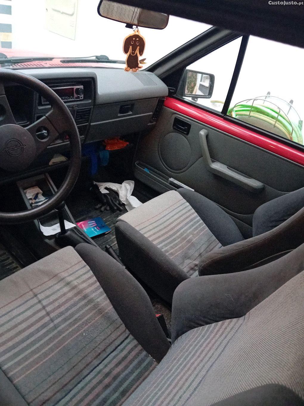 Opel Corsa 1.3 gt — photo 4