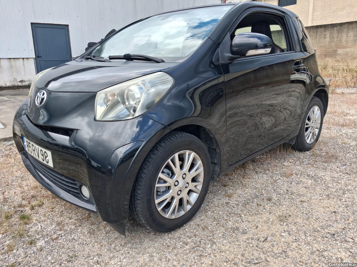 Toyota iQ 1.0 Gasolina — fotografia 11