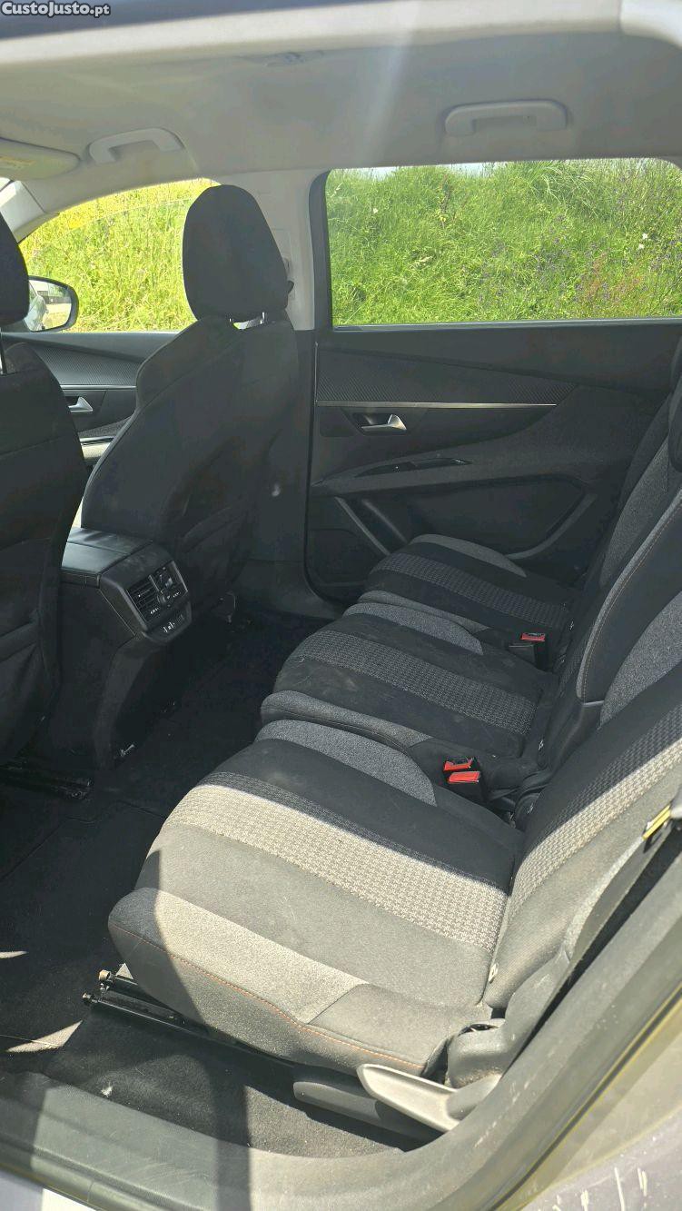 Peugeot 5008 1.6Hdi — fotografia 3