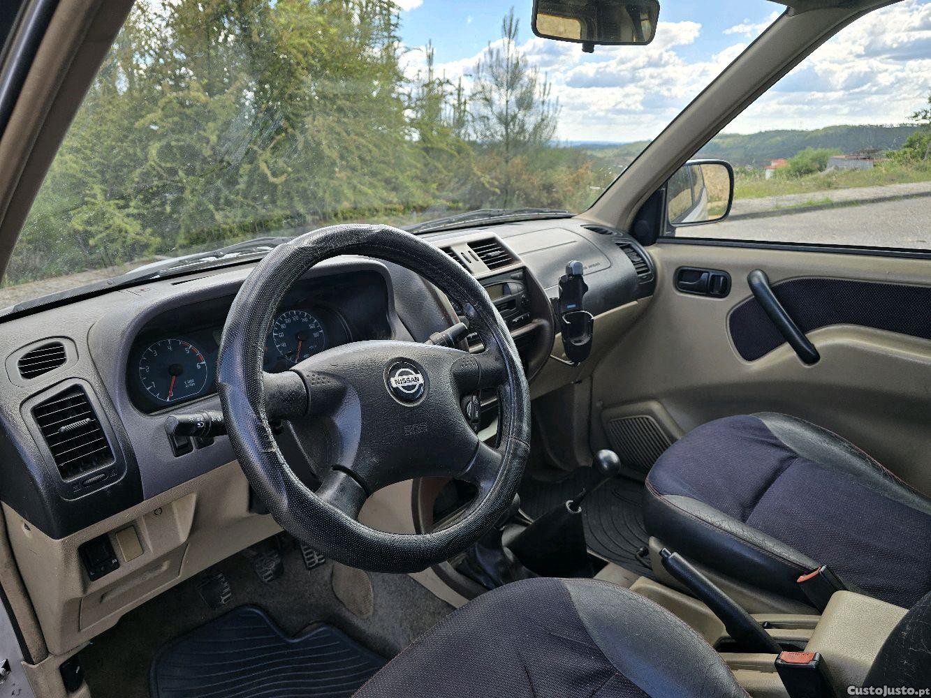 Nissan Terrano Tibete — fotografia 5