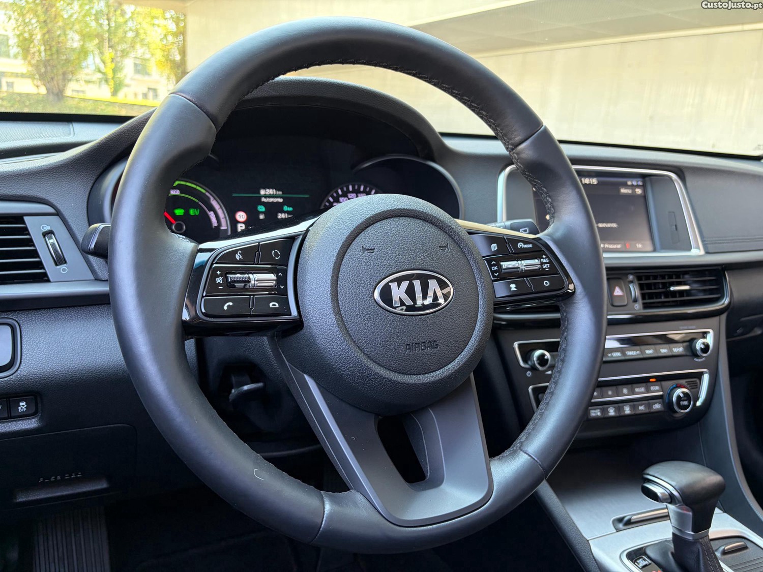 Kia Optima SW 2.0 CVVT PHEV PLUG-IN NACIONAL 1 ÚNICO DONO 205 CV IVA DEDUTÍVEL — photo 3