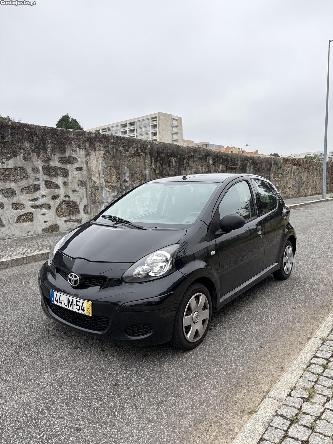 Toyota Aygo 1.0Gasolina — fotografia 11