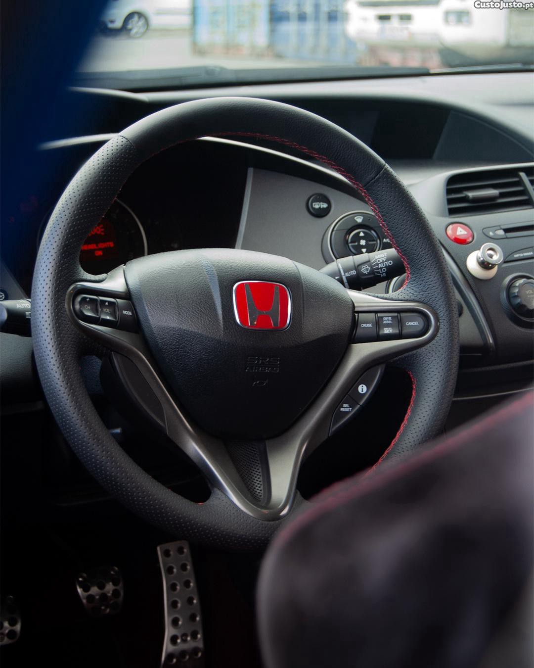 Honda Civic Type R FN2 — photo 3