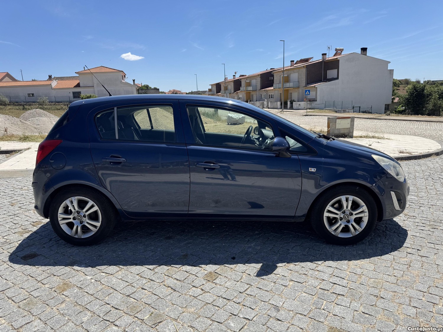 Opel Corsa 1.3cdti - 11 — photo 3