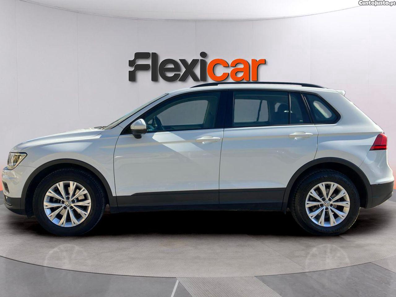 VW Tiguan 1.6 TDI Tech - 20 — photo 4