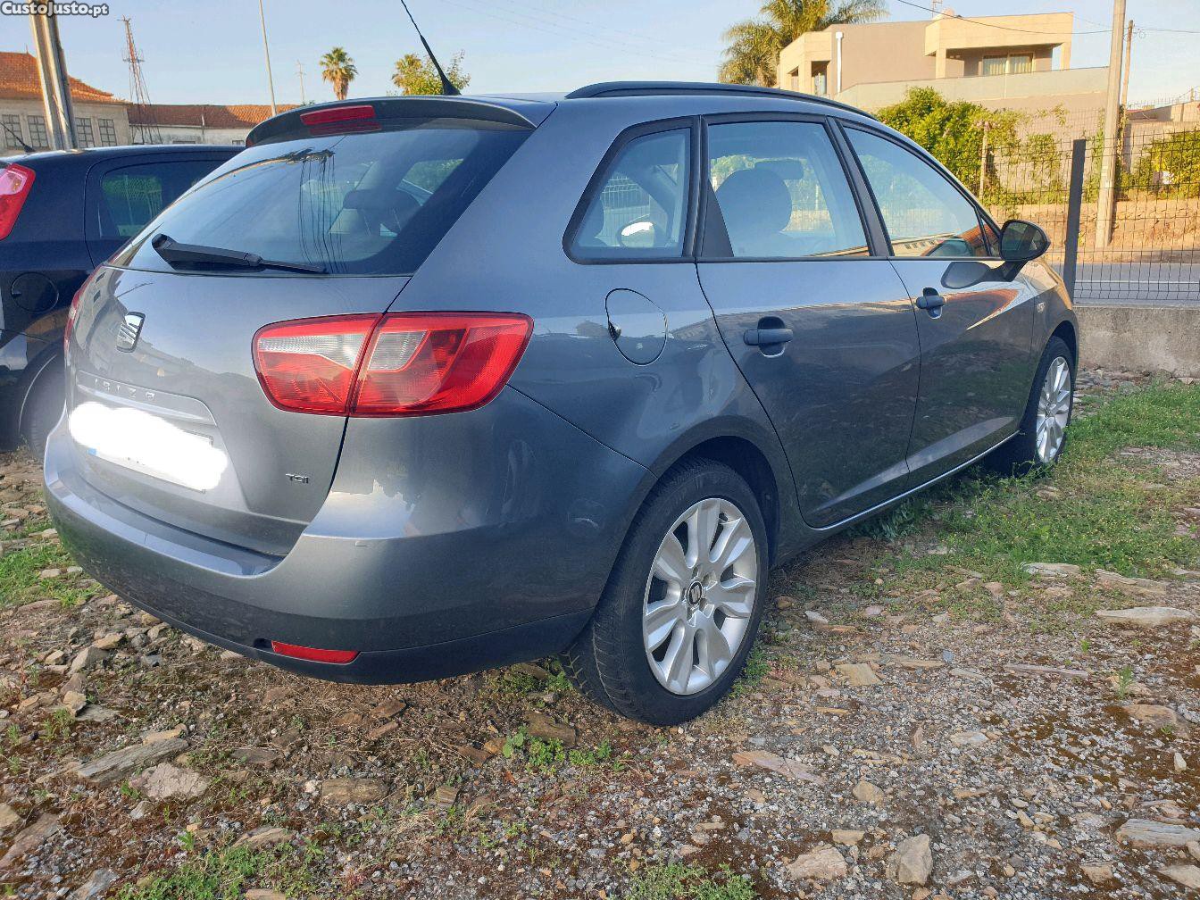 SEAT Ibiza ST 1.2 TDI Reference, AC — fotografia 9