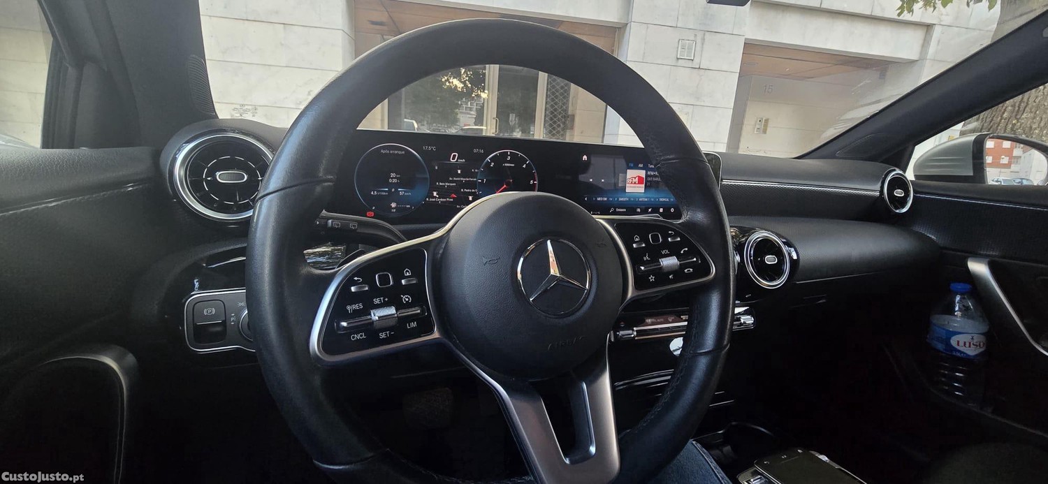 Mercedes-Benz A 180 d - 20 foto 4
