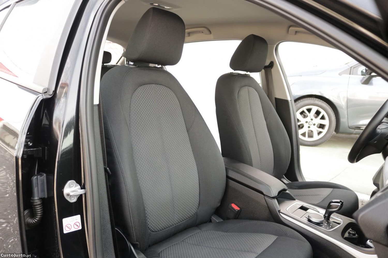 BMW 116 d Corporate Edition Auto — fotografia 39
