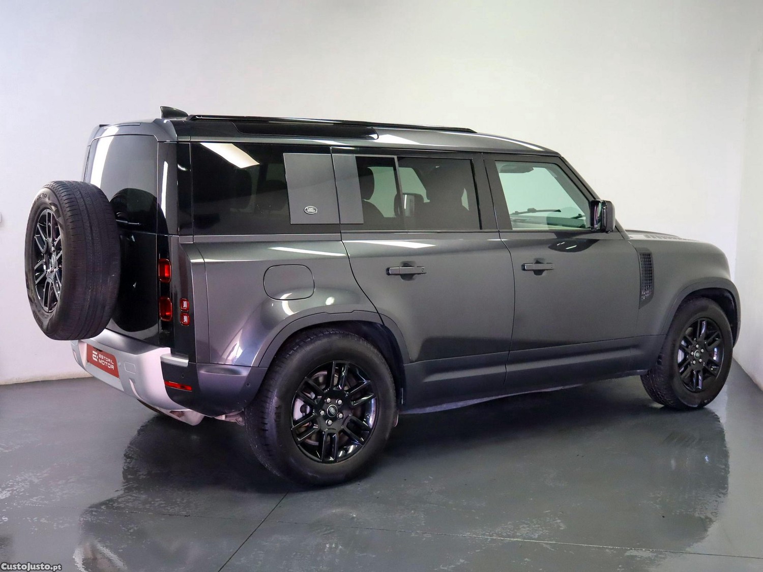 Land Rover Defender 2.0 P400e 110 AWD S - 24 foto 3