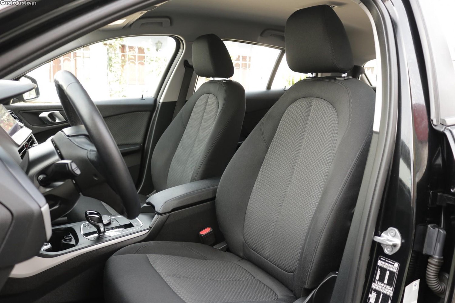 BMW 116 d Corporate Edition Auto — fotografia 42