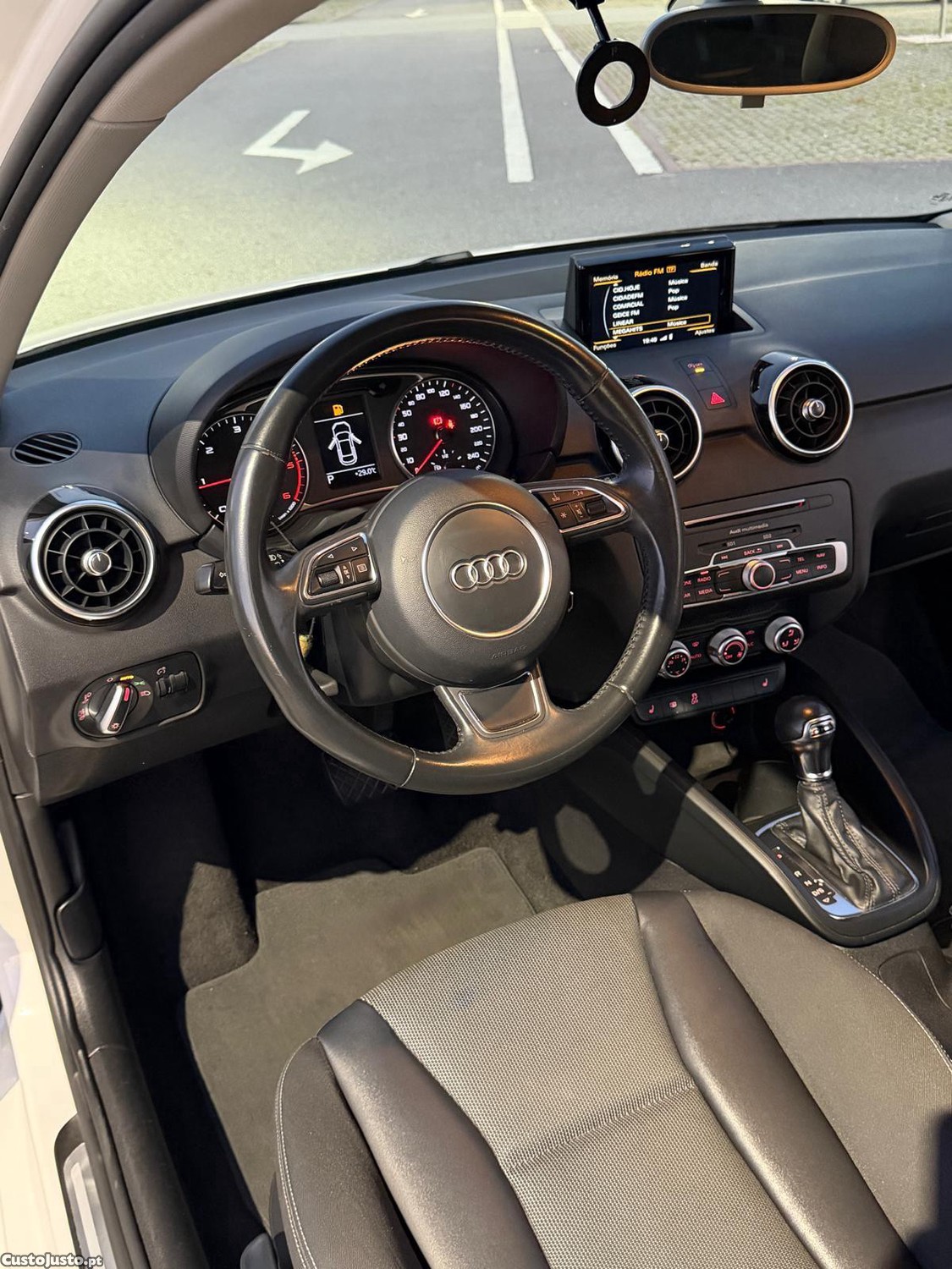 Audi A1 A1 1.4 TDI 90CV - 17 foto 3