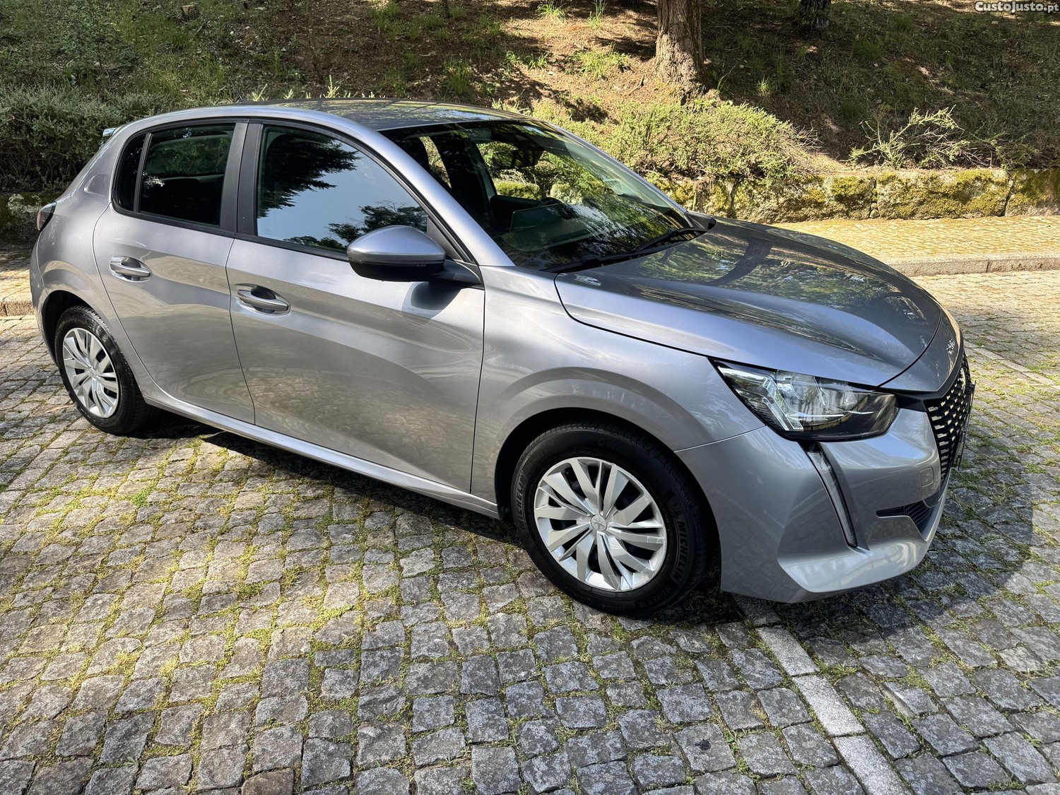 Peugeot 208 1.5 Hdi — fotografia 10