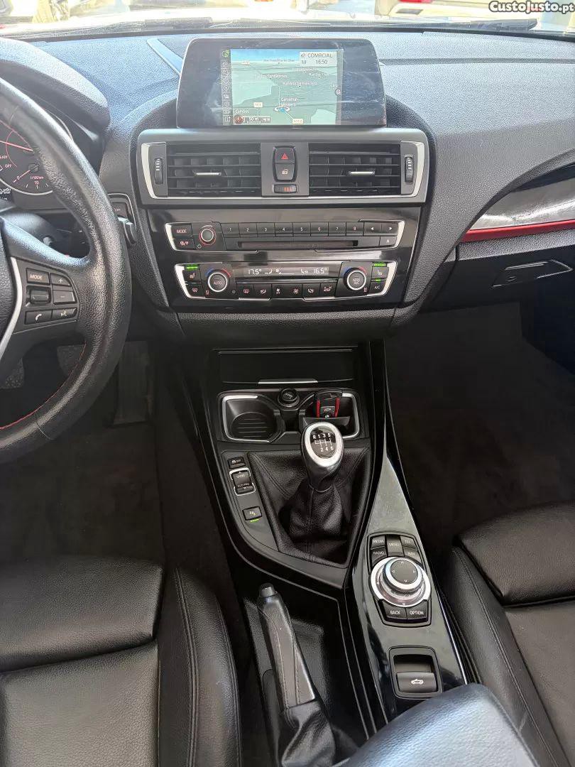 BMW 218 D cabrio line sport — fotografia 2