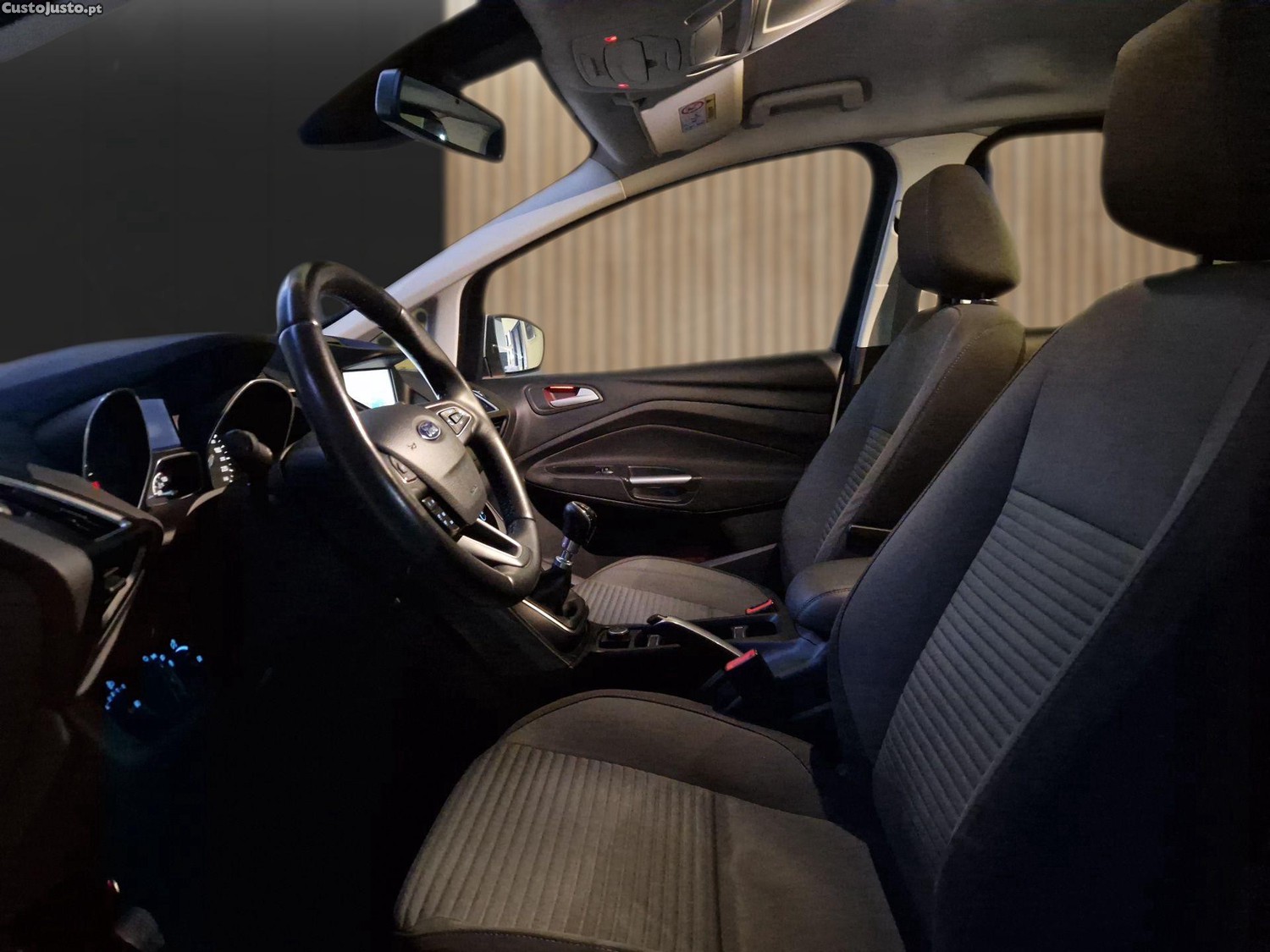 Ford Grand C-Max 1.5TDCI — fotografia 7