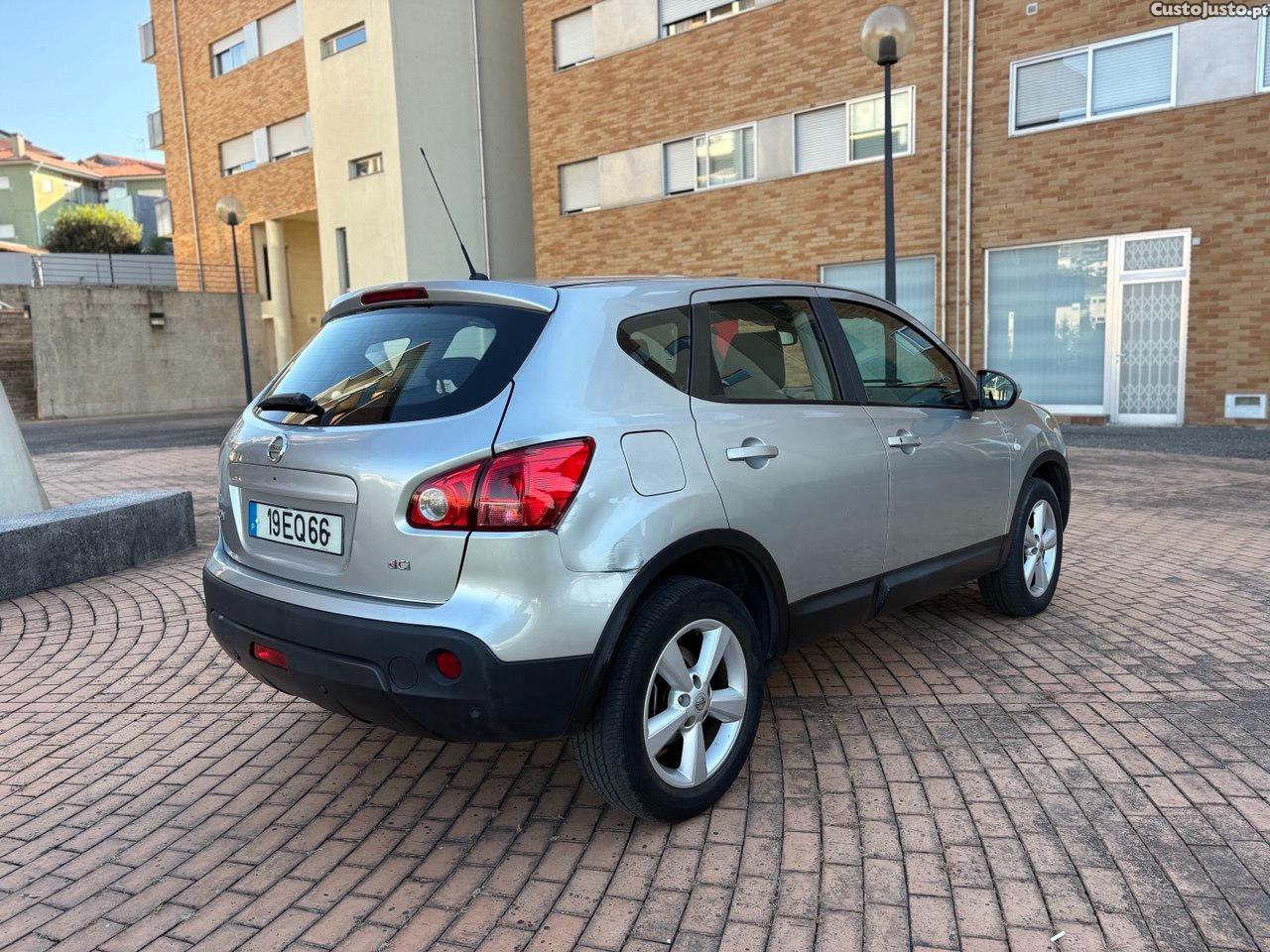 Nissan Qashqai 1.5 dCI 105CV — photo 4