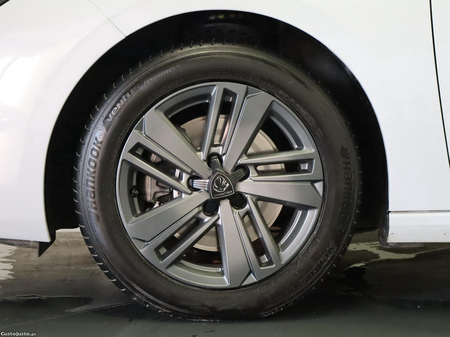 Peugeot 308 SW 1.5 BlueHDi Style EAT8 - 25 — photo 5