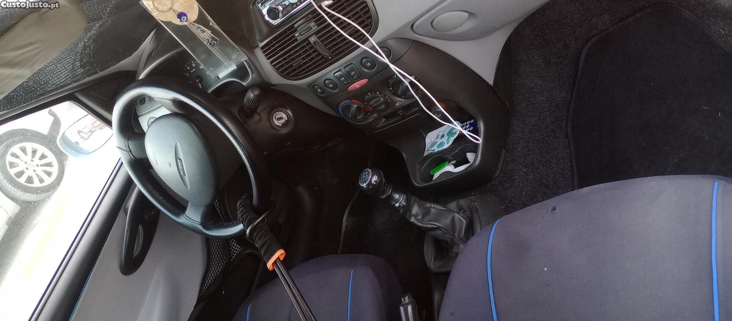 Fiat Punto Mk 2 188 — photo 3