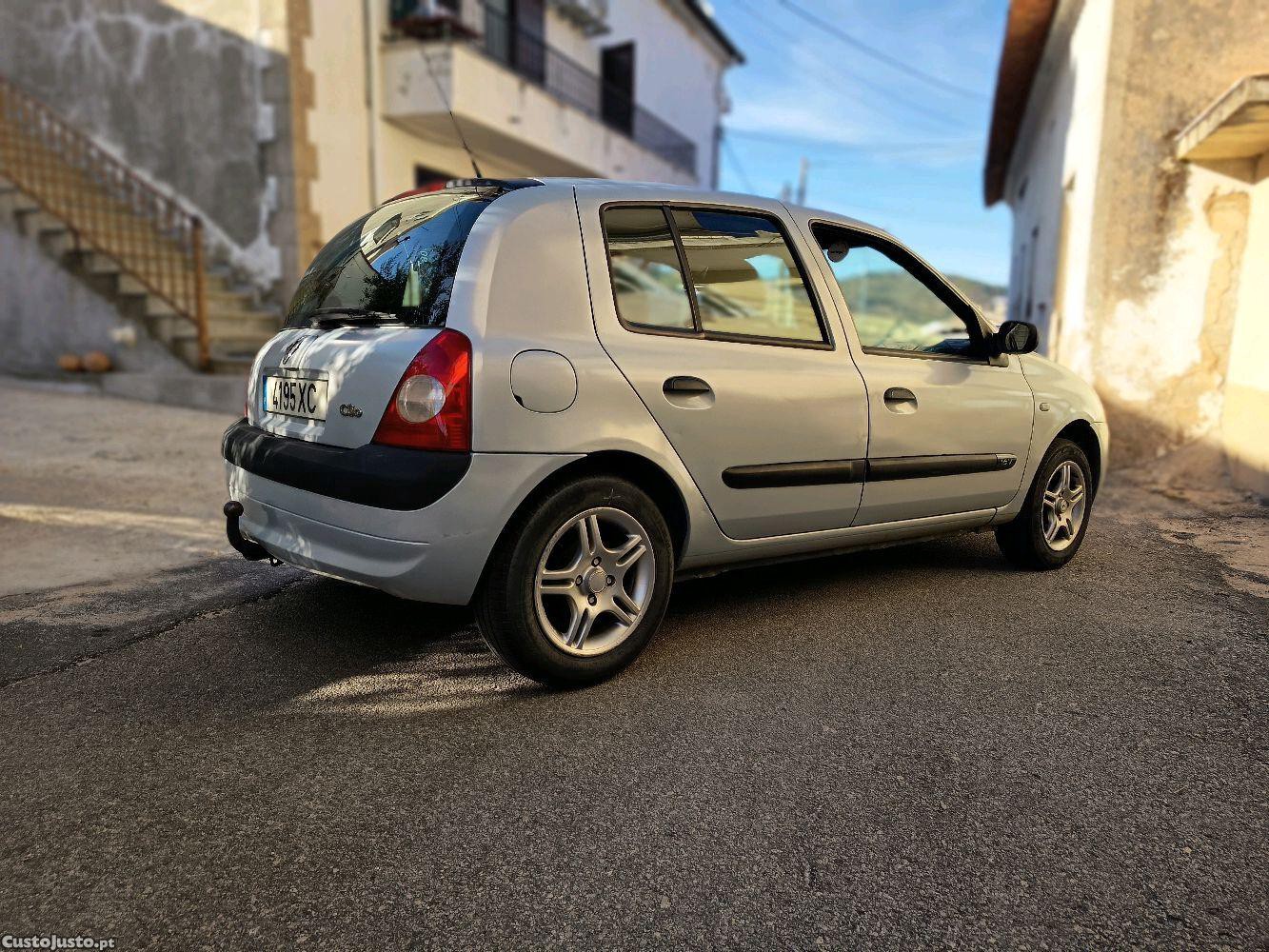 Renault Clio 1.2 — fotografia 6