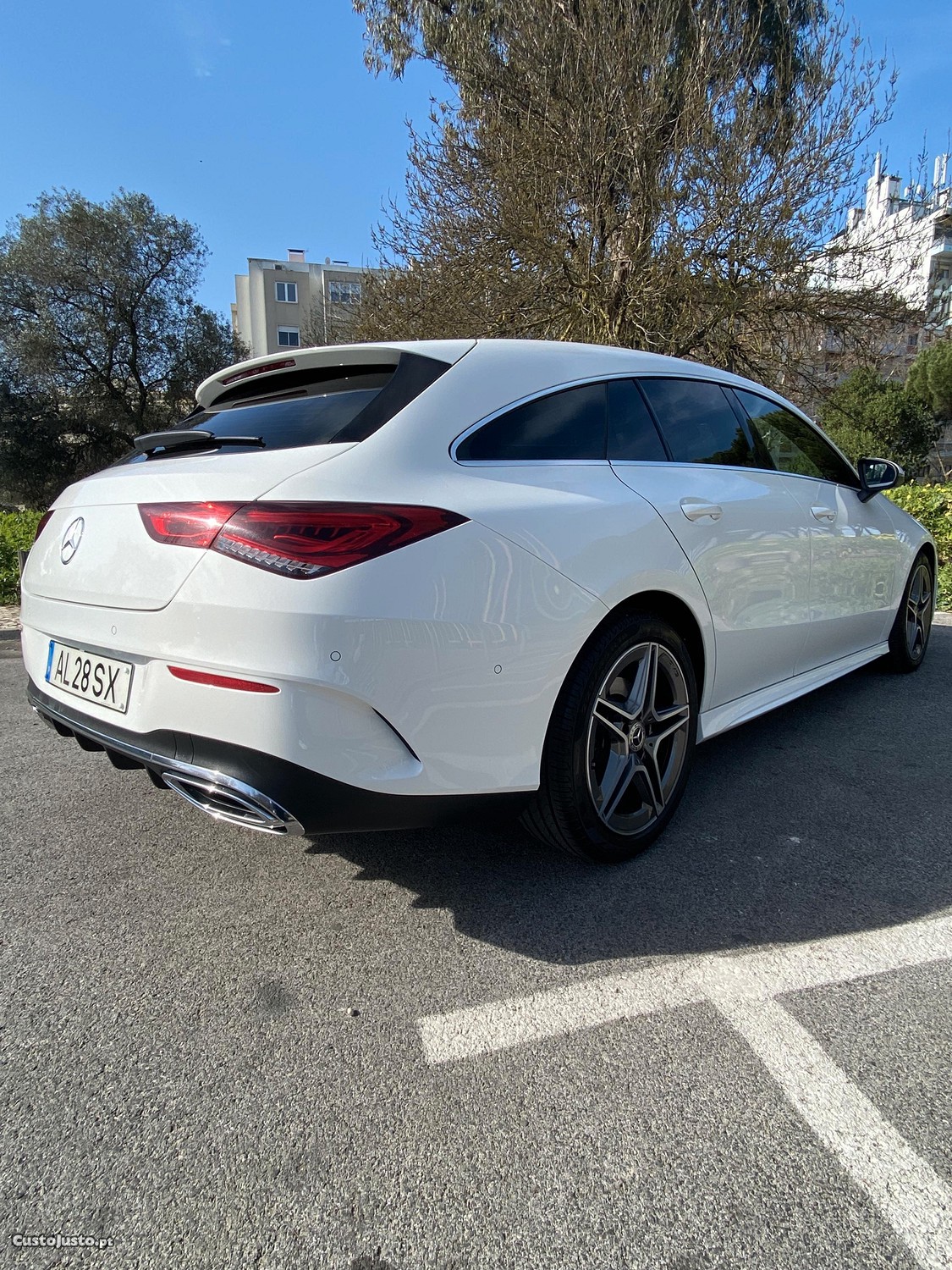 Mercedes-Benz CLA 180 Shooting brake AMG line - 20 foto 3