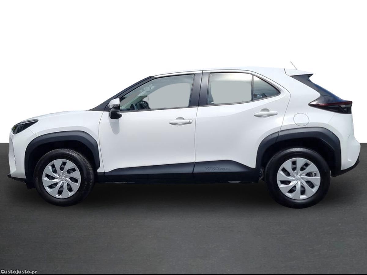 Toyota Yaris Yaris Cross 1.5 HDF Comfort - 24 foto 3