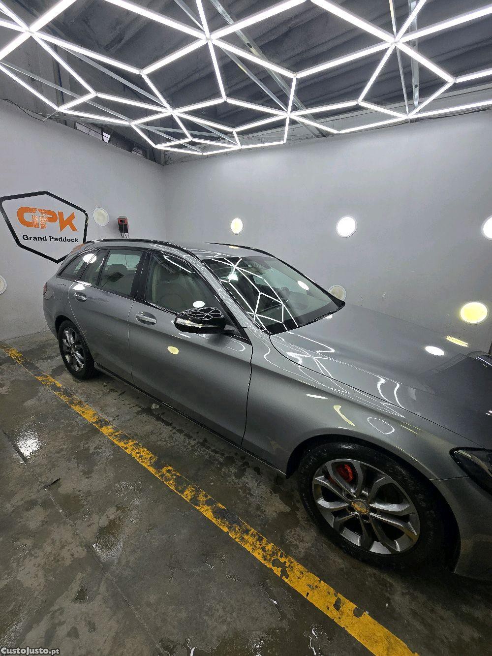 Mercedes-Benz C 200 avantgard — fotografia 7
