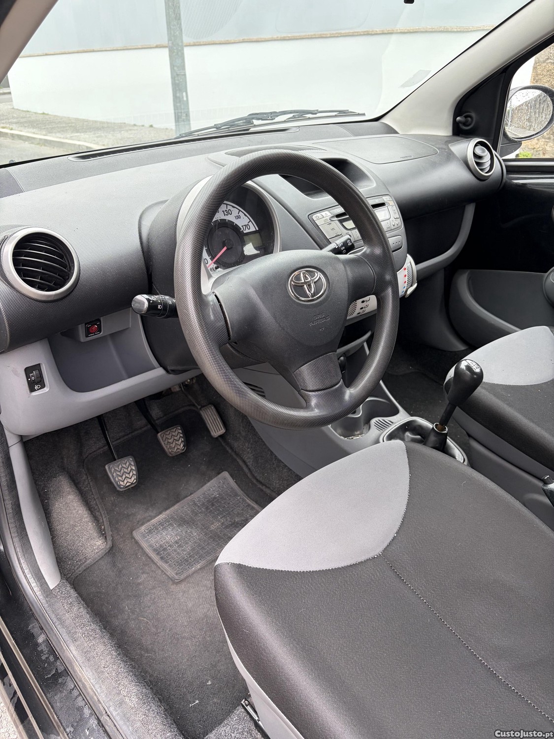 Toyota Aygo 1.0Gasolina — fotografia 3