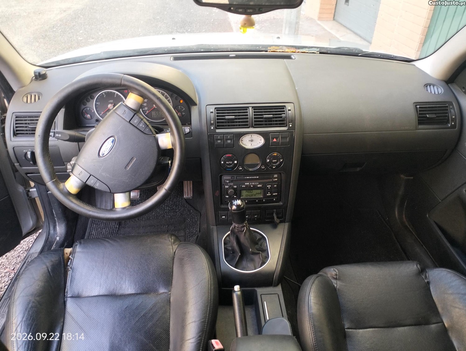 Ford Mondeo 2.0 Tdci - 03 foto 5