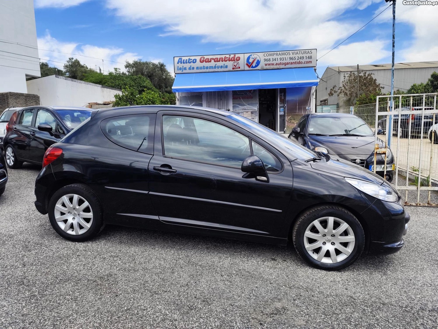 Peugeot 207 1.4 16V Sport — fotografia 9