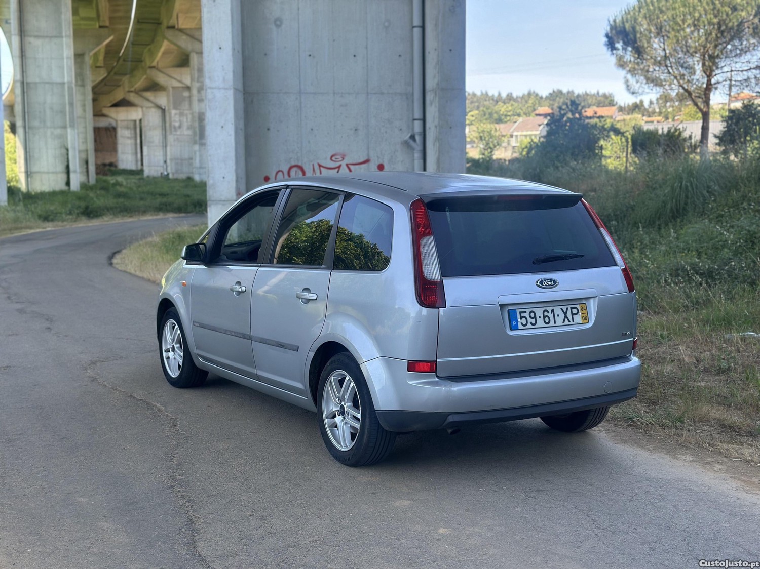 Ford C-Max 1.6 TDCi — fotografia 9