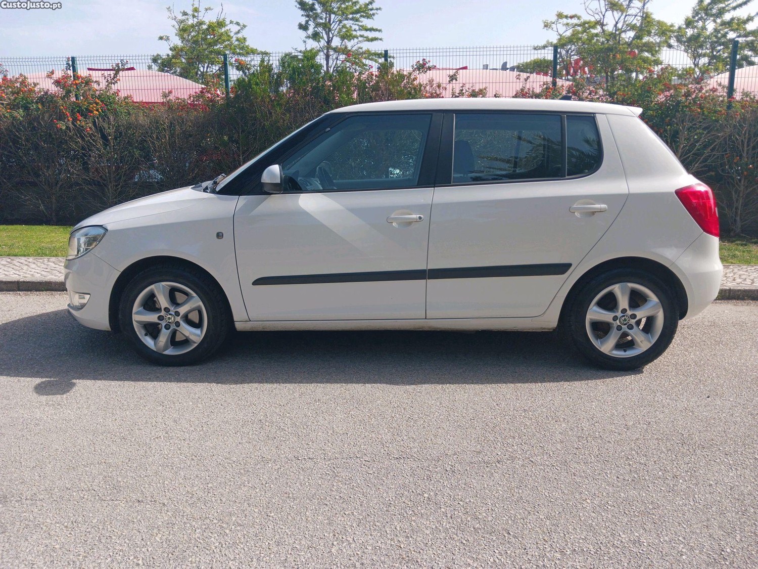 Skoda Fabia 1.6 Tdi 105cv — fotografia 5