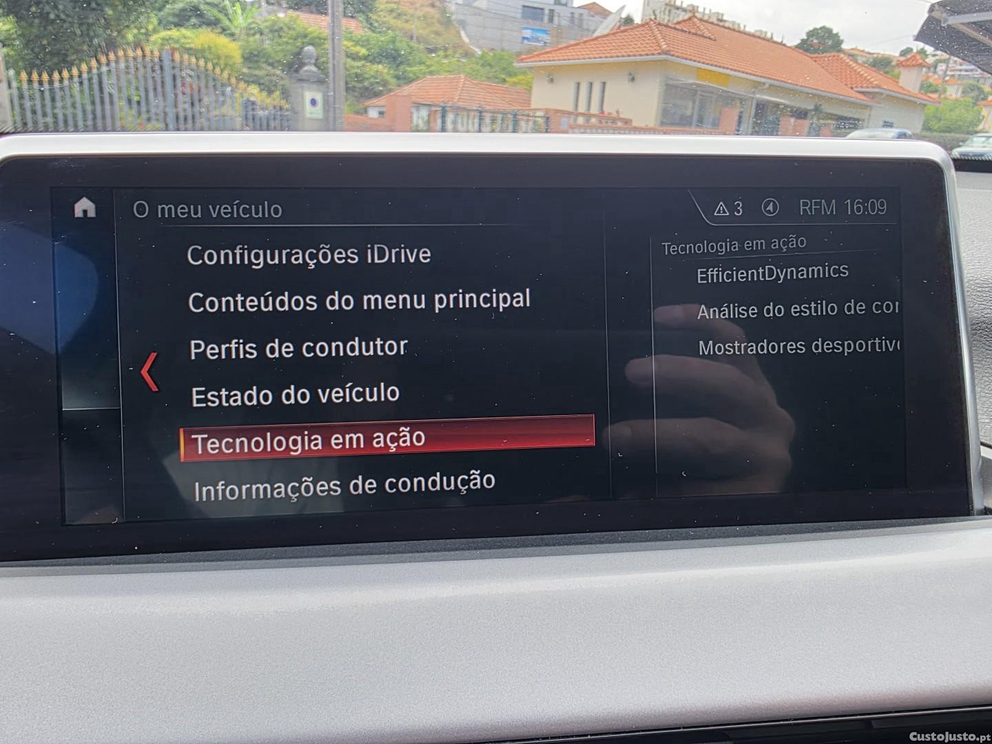 BMW X1 16 d sDrive — fotografia 14