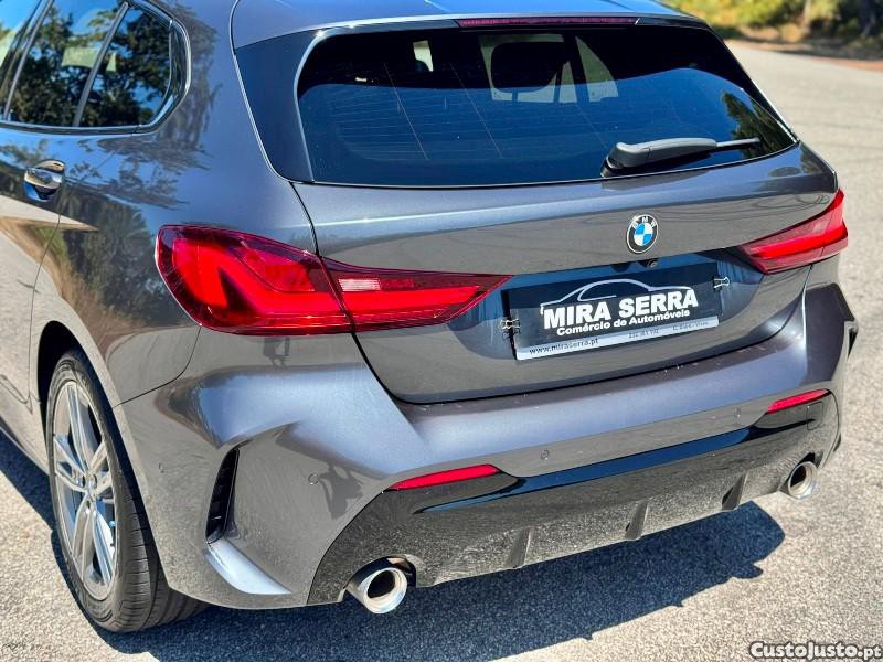 BMW 118 d Pack Desportivo M — fotografia 24