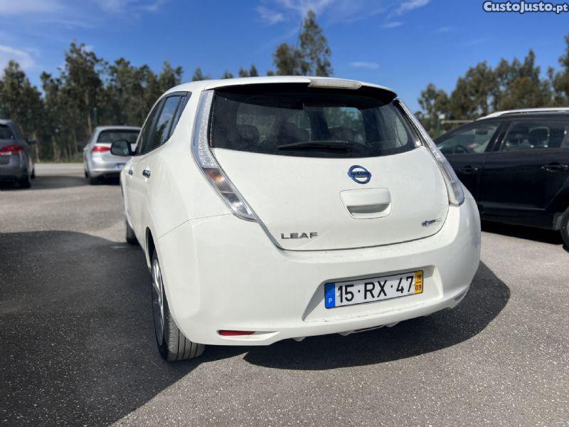 Nissan Leaf 24 kWh VISIA - 16 — photo 3