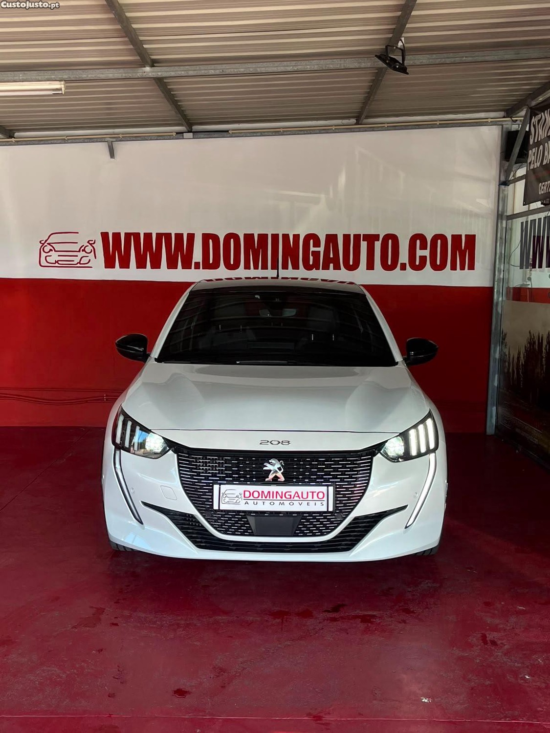 Peugeot 208 1.5 BlueHDi GT — photo 2