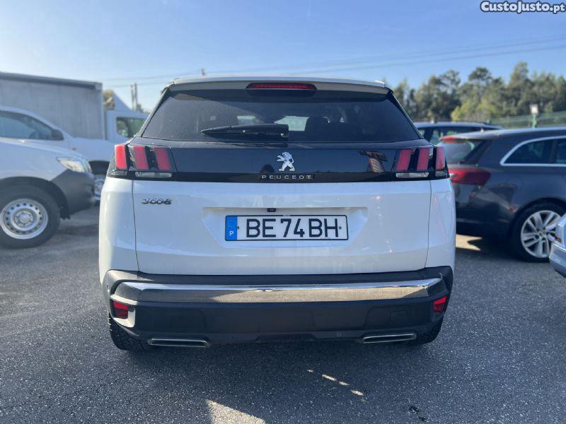 Peugeot 3008 1.5 BlueHDi Allure - 18 — photo 4