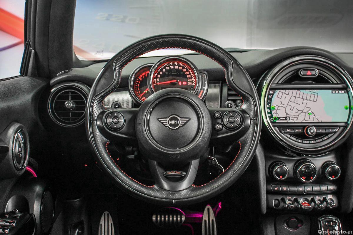 MINI Cabrio John Cooper Works Auto Desportiva - 19 foto 5