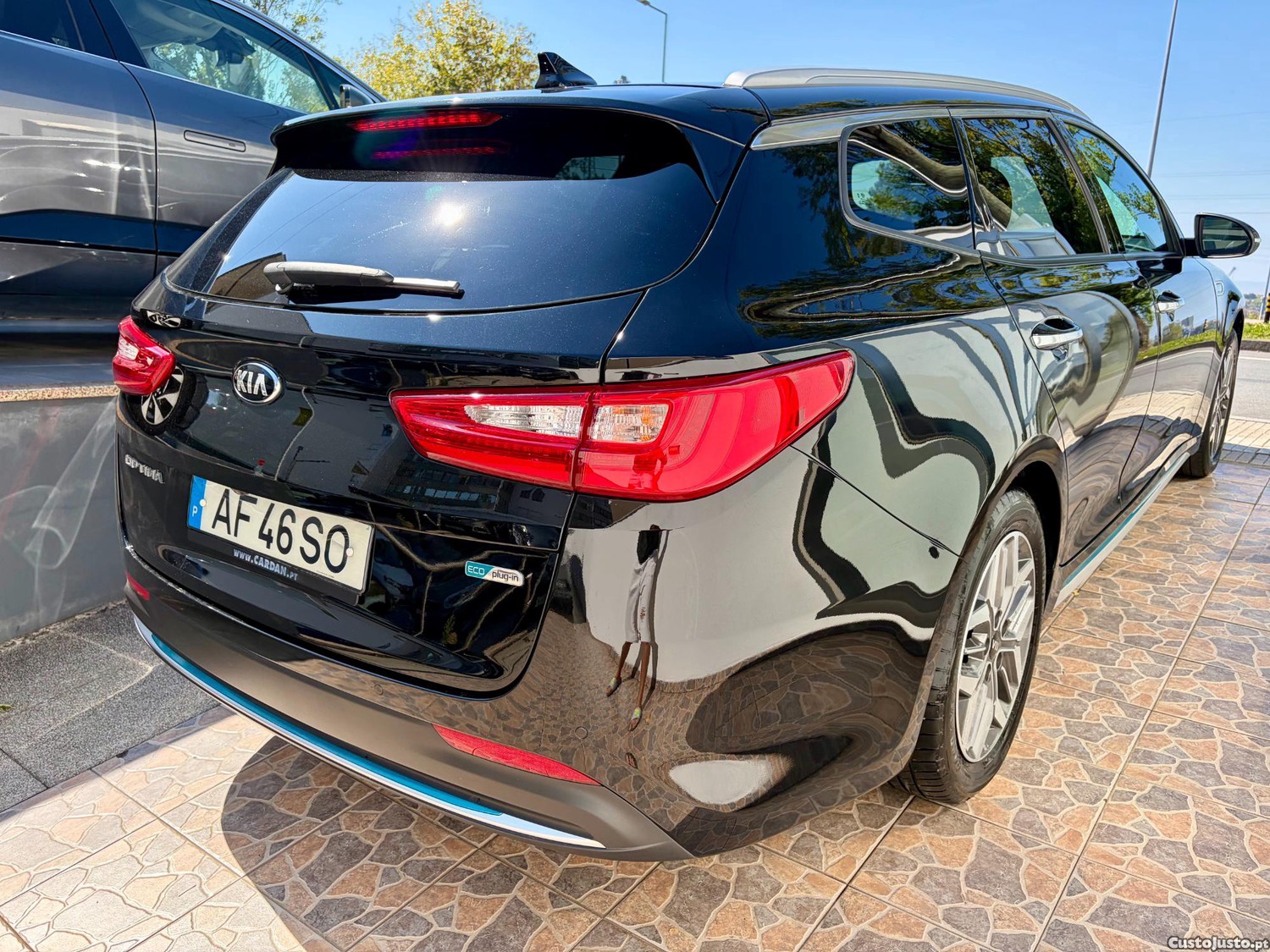 Kia Optima SW 2.0 CVVT PHEV PLUG-IN NACIONAL 1 ÚNICO DONO 205 CV IVA DEDUTÍVEL — photo 2